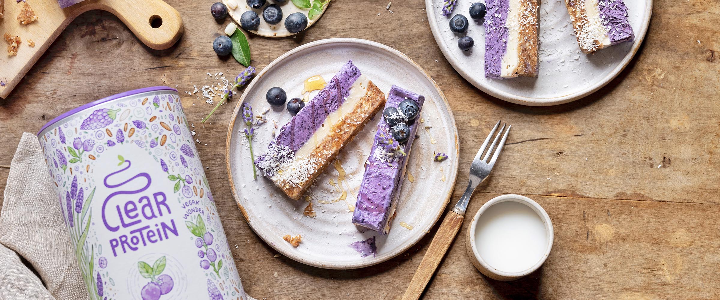Erfrischend fruchtige roh-vegane Blaubeer-Lavendel-Stücke