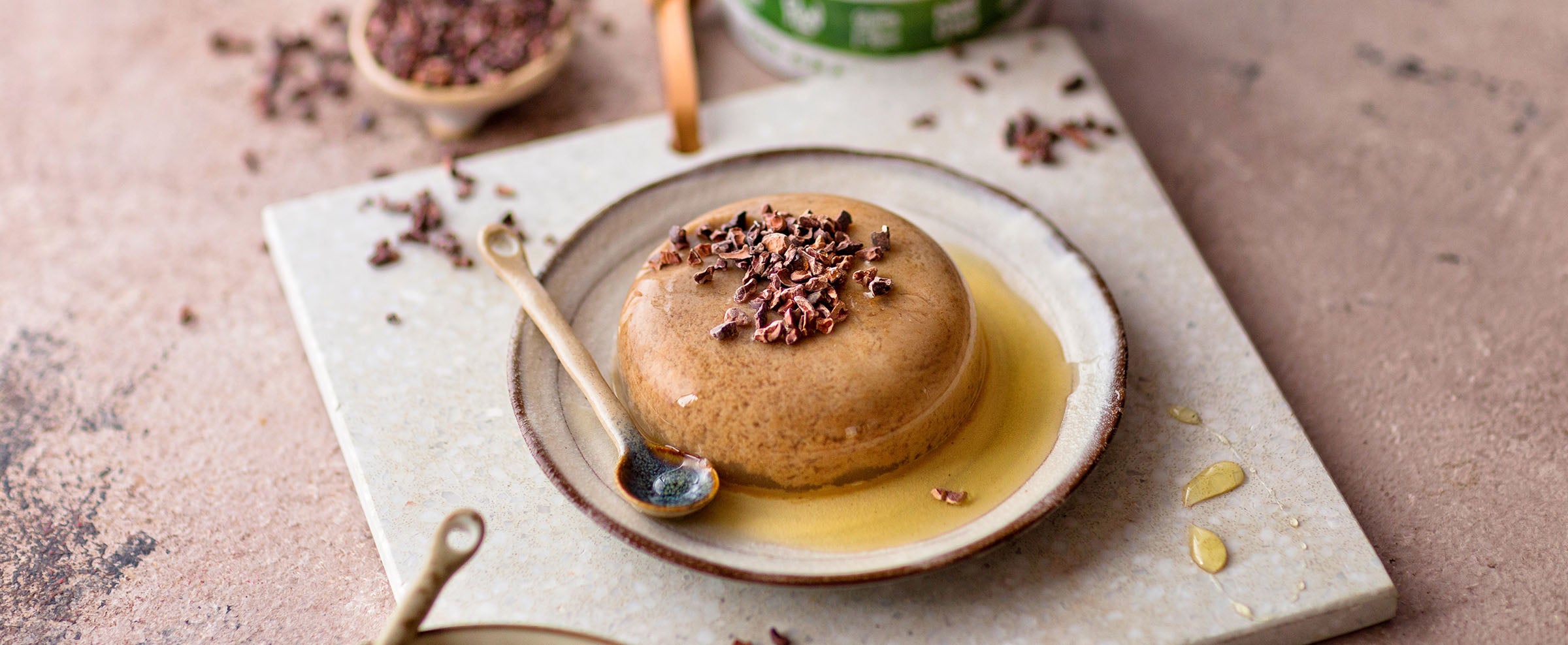 Veganes Protein Haselnuss-Panna Cotta