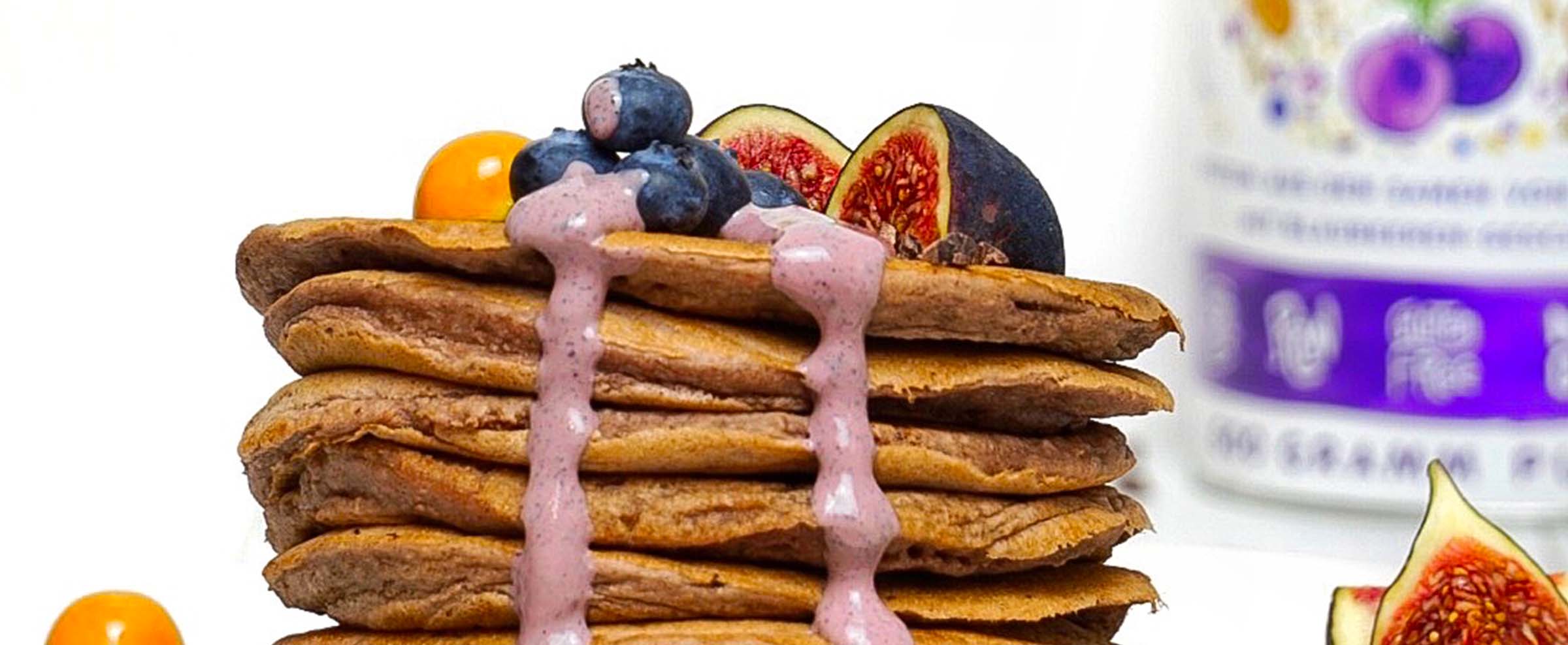Vegane Protein Pancakes mit Blaubeer-Geschmack