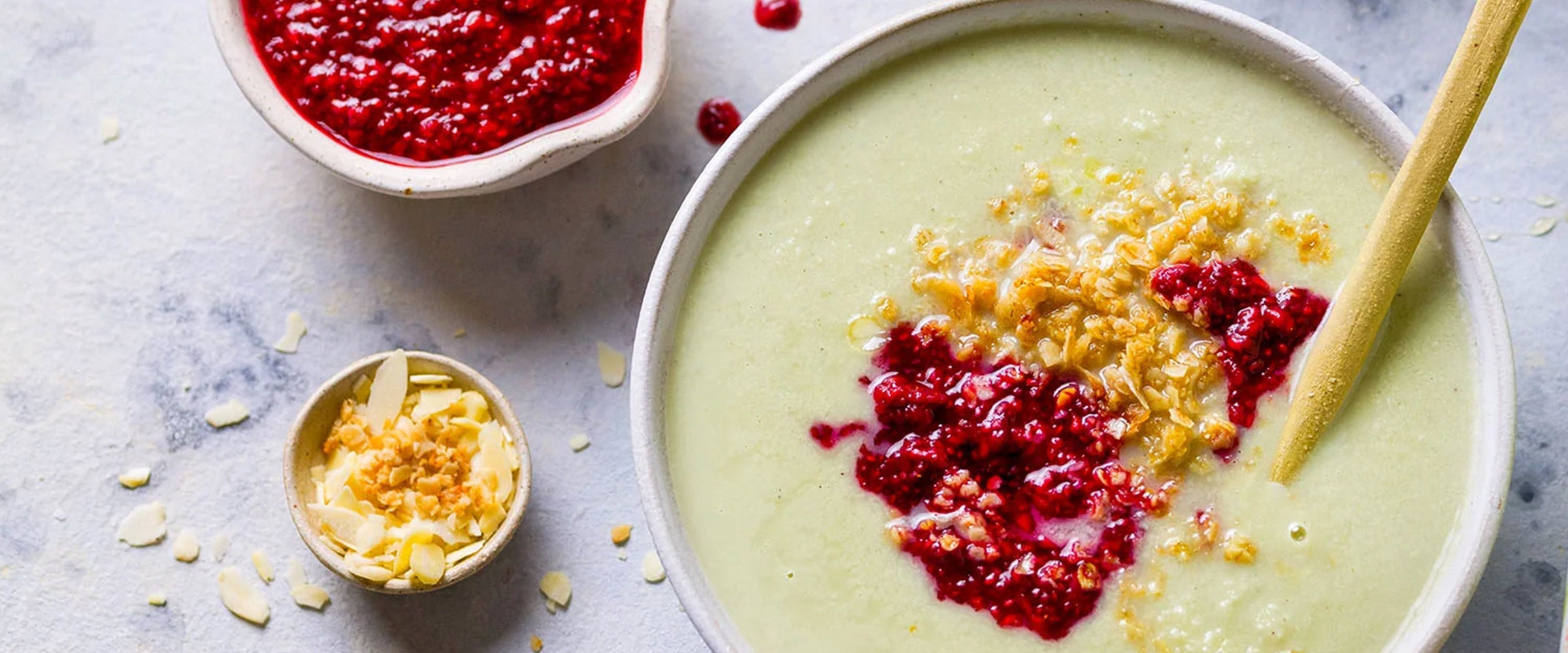 Power Breakfast: Kokos-Porridge mit warmen 