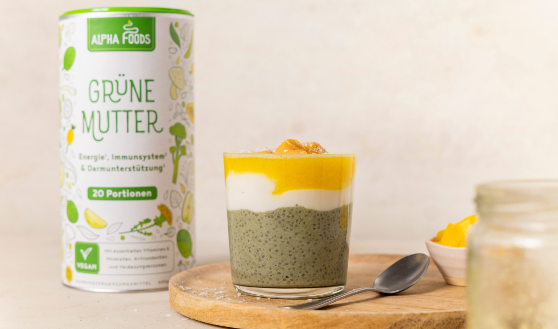 Grüne Mutter Chia Pudding